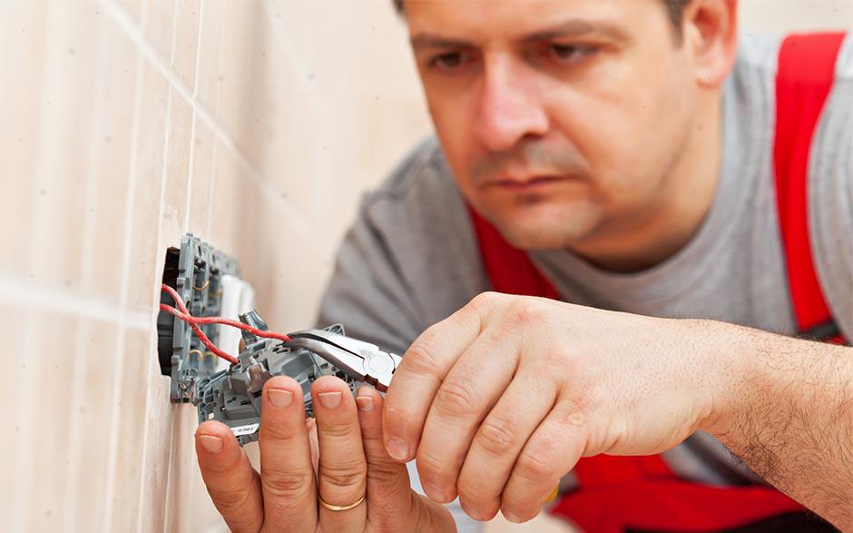 électricien de maintenance Boissy-le-Châtel