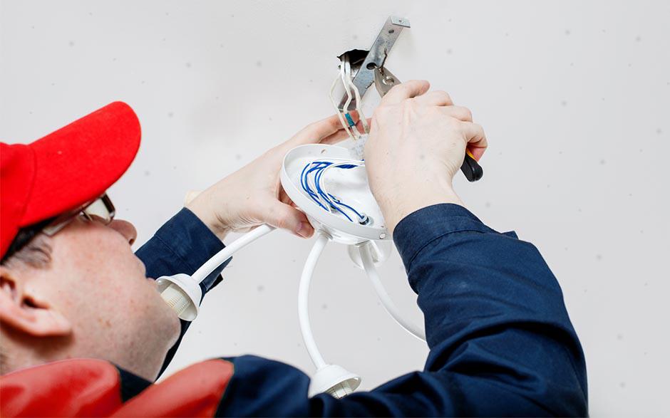 électricien de maintenance Boissy-le-Châtel